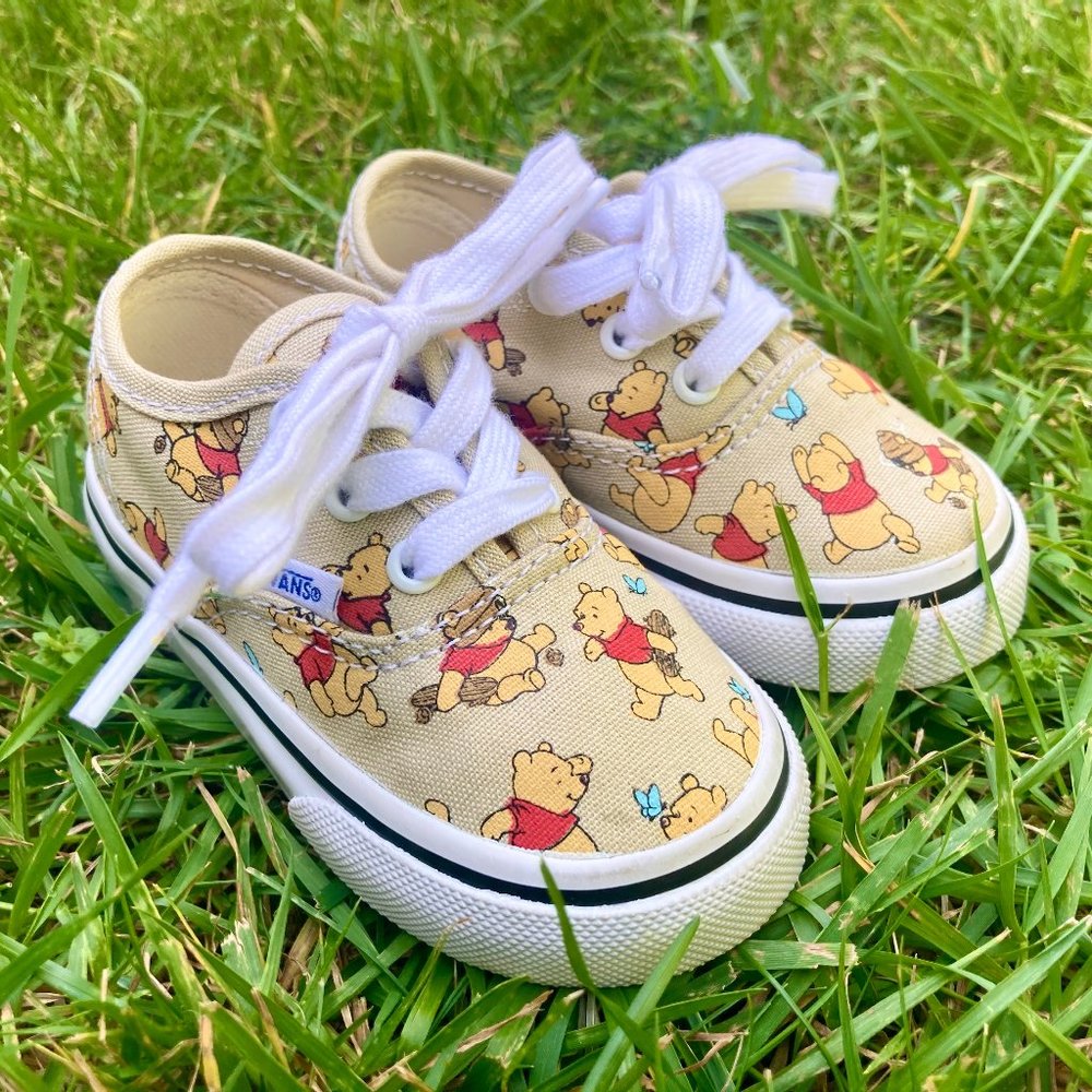 Winnie The Pooh Vans Disney Limited Edition 5T